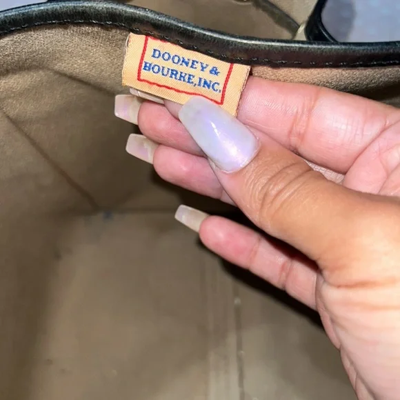Dooney & bourke - Picture 5 of 12